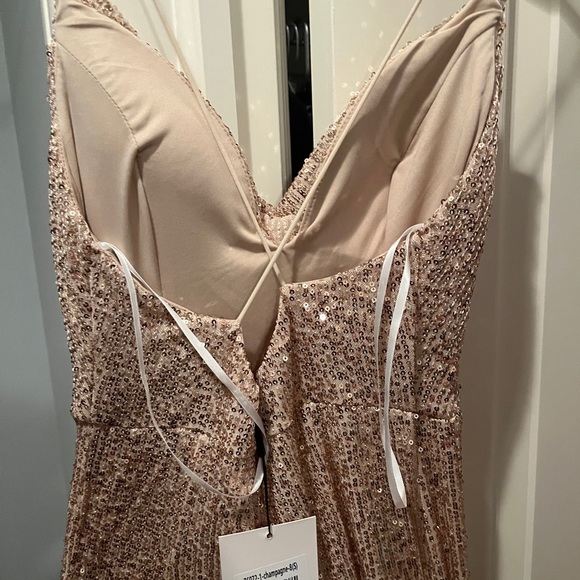 hello molly gold sequin dress - Picture 4 of 7